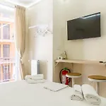 Petite - Design & Comfort * 밀라노